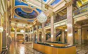 Hotel Bentley